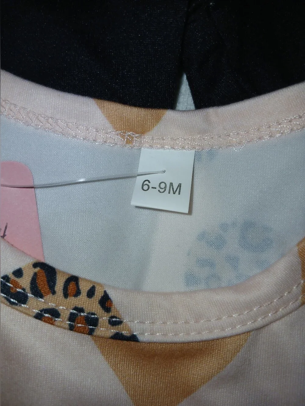 NWT Infant's Hearts & Leopard Bow Two-Piece Outfit, Cream and Black.